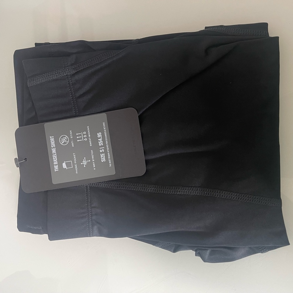 Small - The Baseline Short - NWT